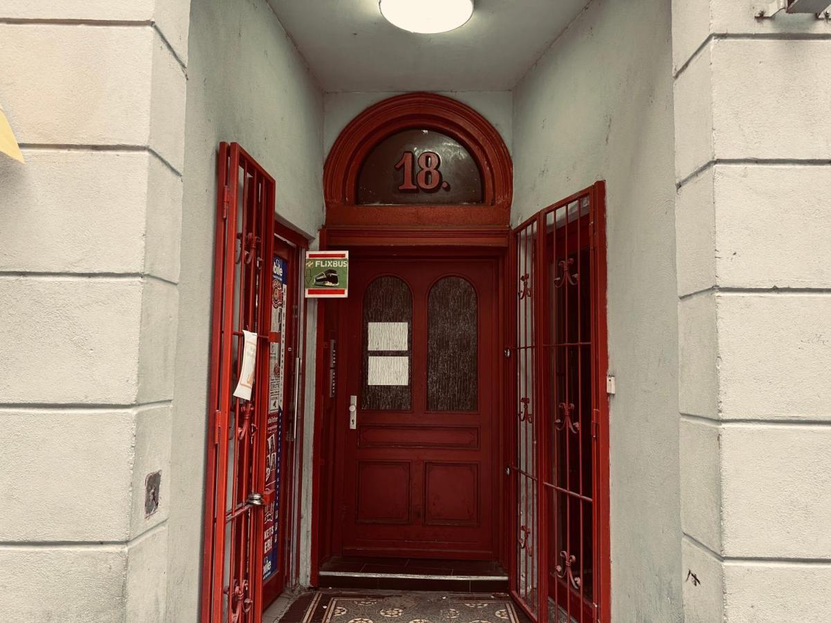 Piano Halle - Netflix - Free Wifi 4 Apartment *